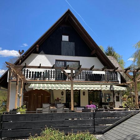 Gasthof Walhalja Schmallenberg Bagian luar foto