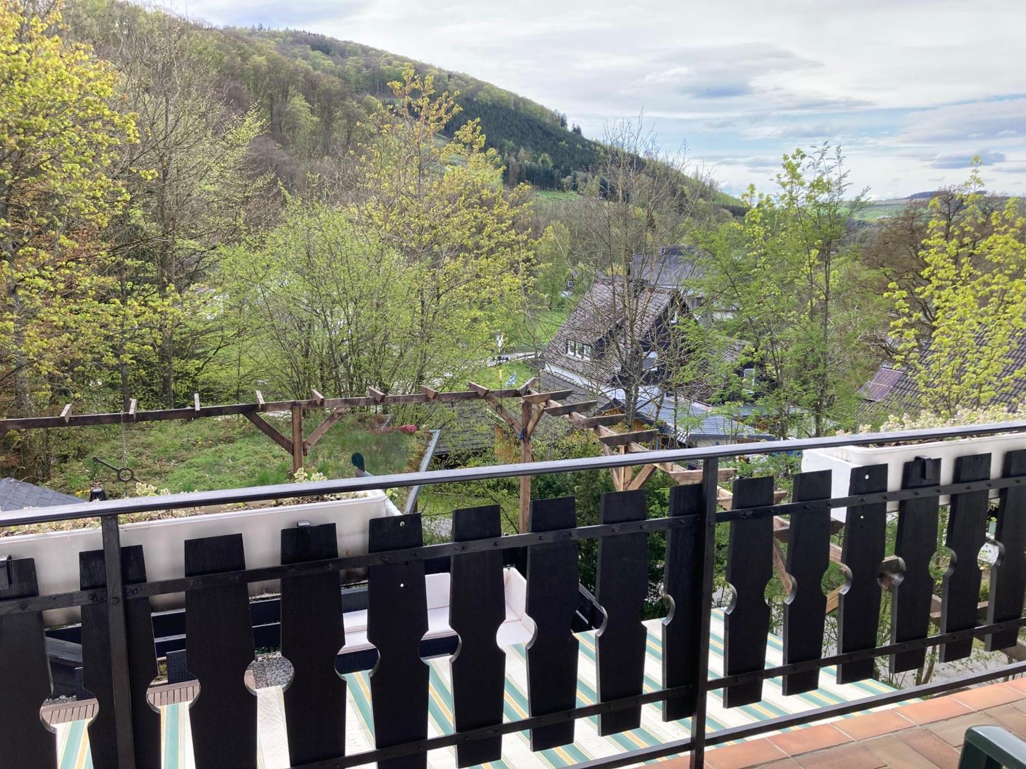 Gasthof Walhalja Schmallenberg Bagian luar foto