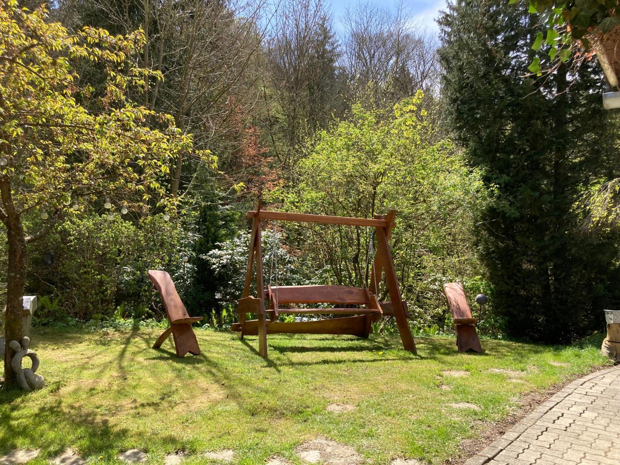 Gasthof Walhalja Schmallenberg Bagian luar foto
