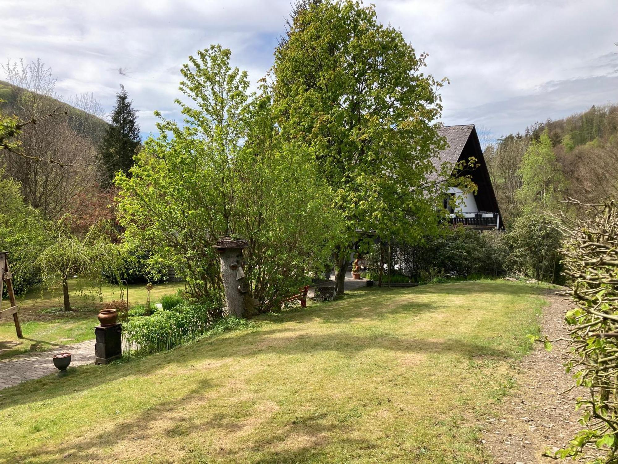 Gasthof Walhalja Schmallenberg Bagian luar foto