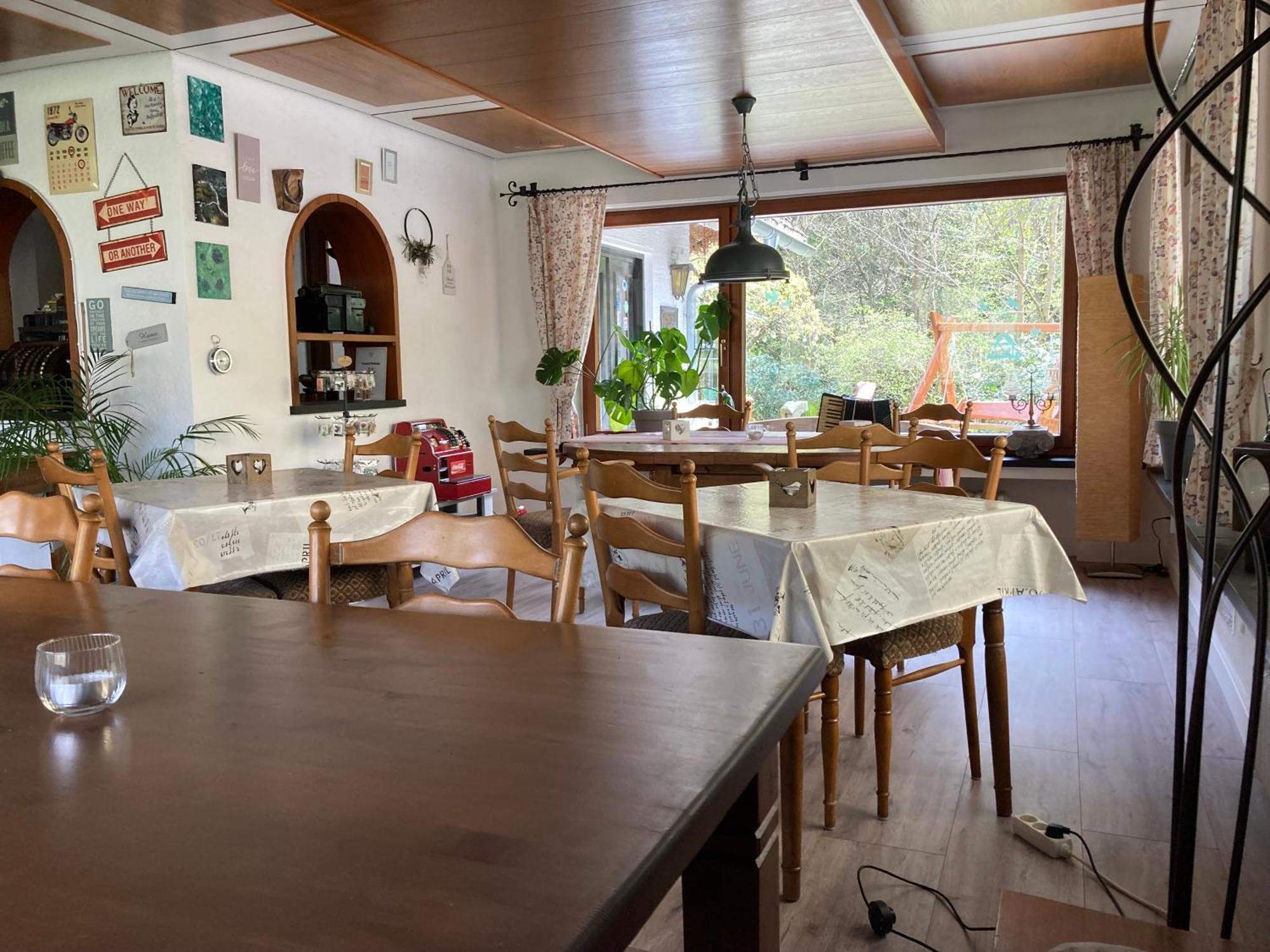Gasthof Walhalja Schmallenberg Bagian luar foto