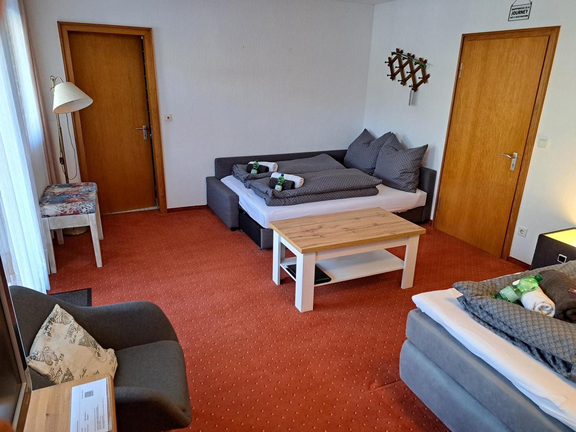 Gasthof Walhalja Schmallenberg Bagian luar foto